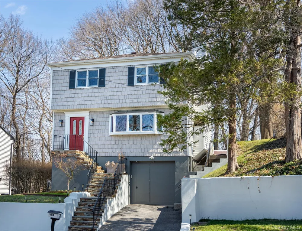 13 Irvington St, Dobbs Ferry, NY 10522
