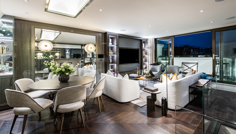 Fourth Floor Three Bedroom Penthouse To Let, Prince of Wales Terrace, Kensington, W8 Image 3