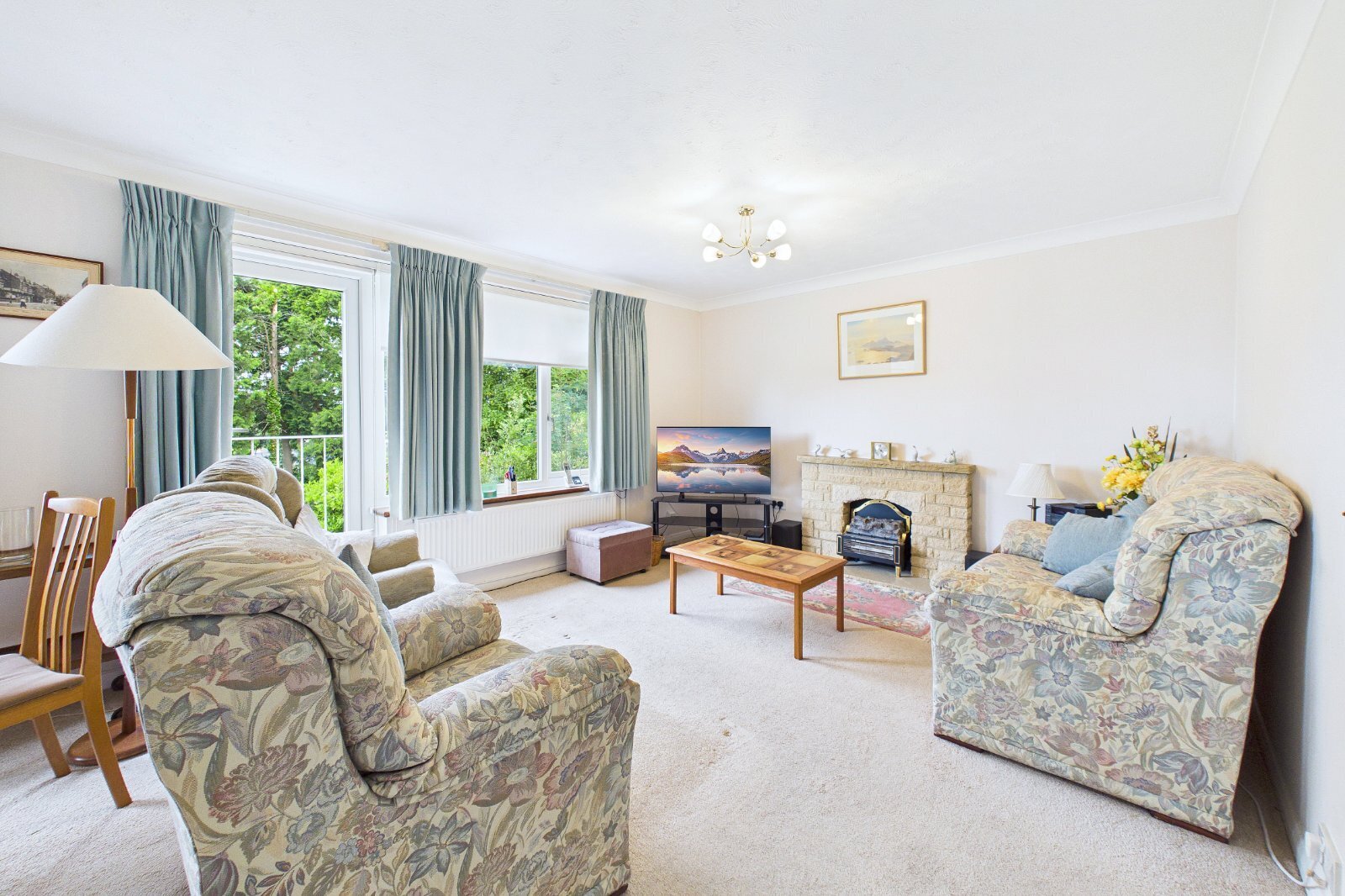 Cotton Close, Broadstone, Dorset, BH18 Image 4