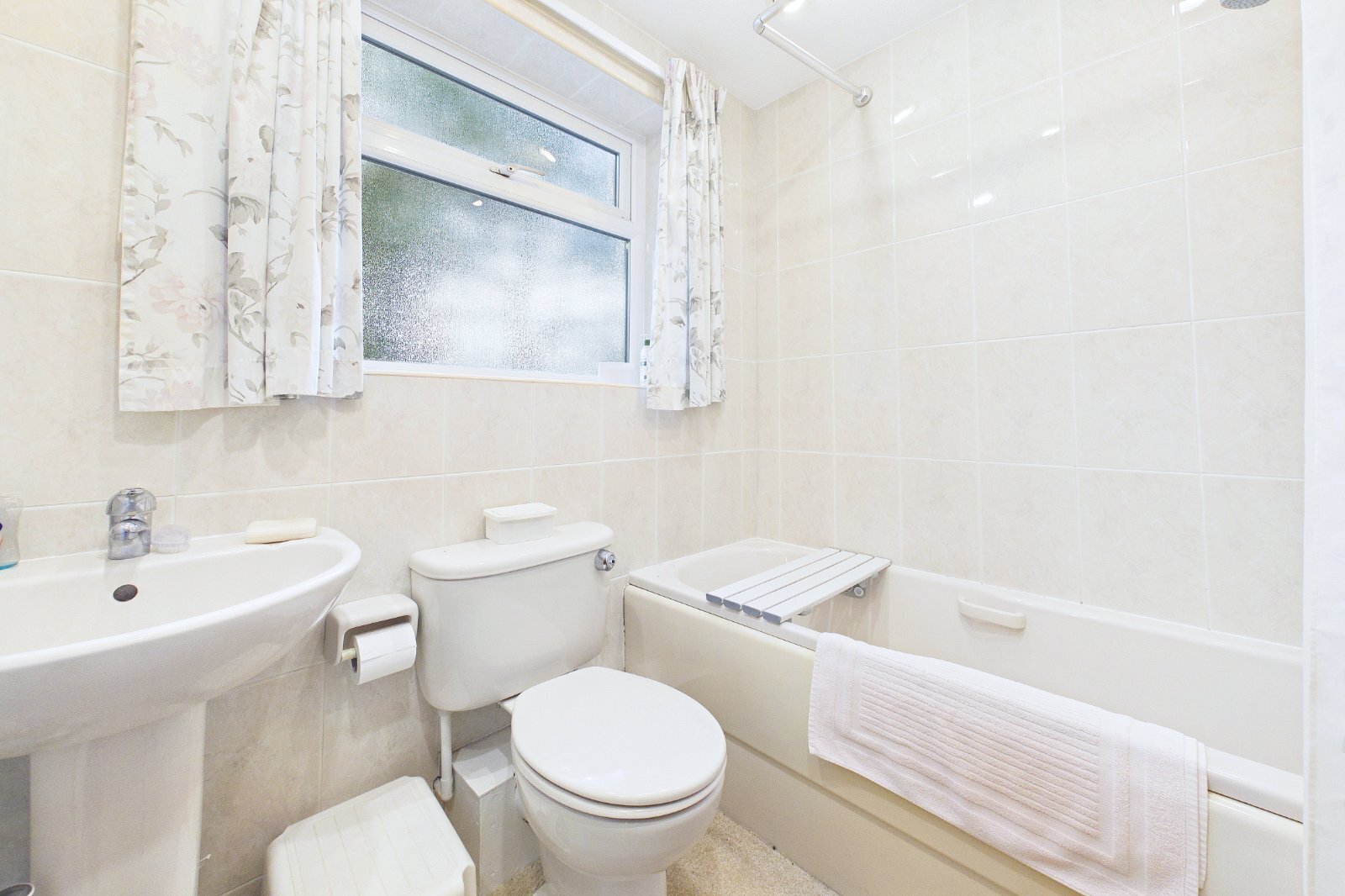 Cotton Close, Broadstone, Dorset, BH18 Image 13