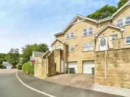 Newlay Wood Rise, Horsforth, Leeds photo