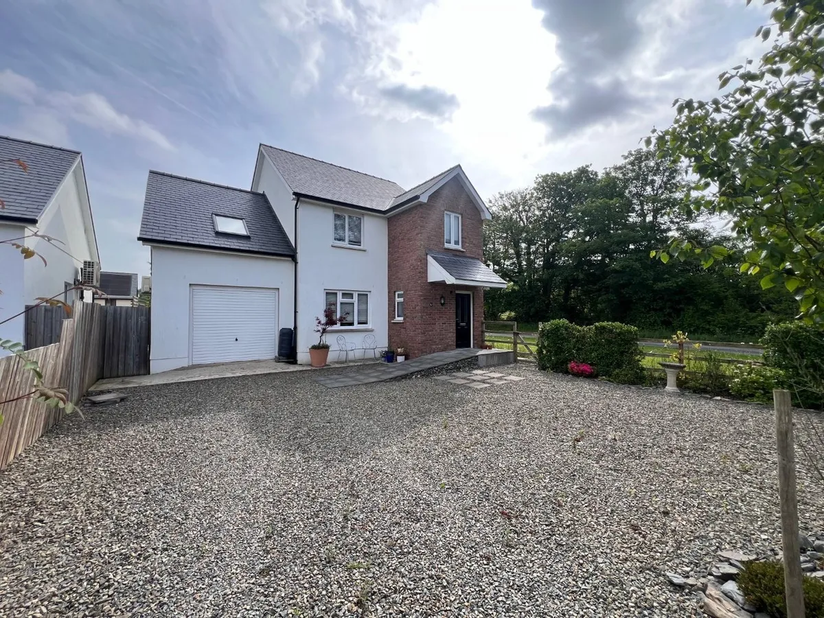 Caer Felin, Llanrhystud, SY23