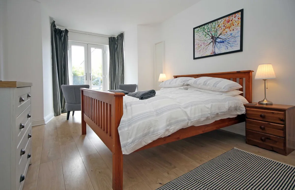 Cambrian Terrace, Criccieth, Gwynedd, LL52