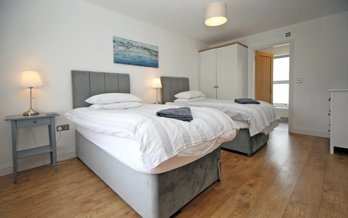 Cambrian Terrace, Criccieth, Gwynedd, LL52