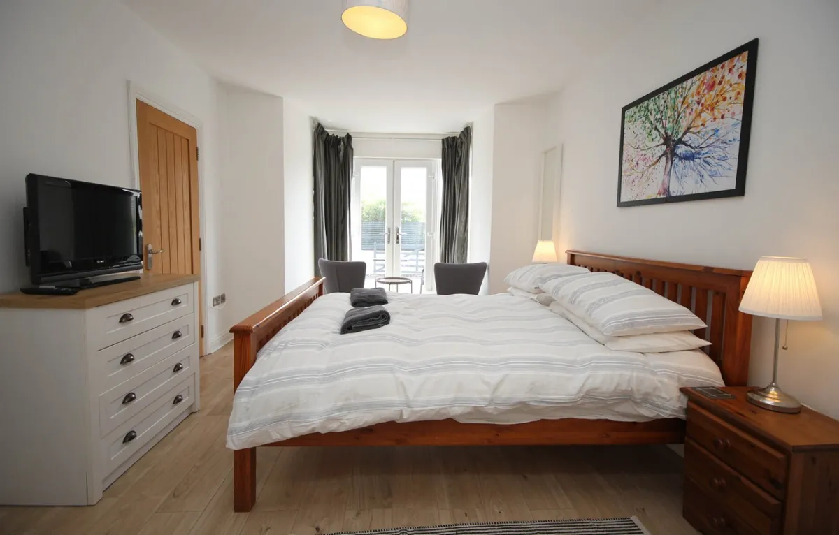Cambrian Terrace, Criccieth, Gwynedd, LL52