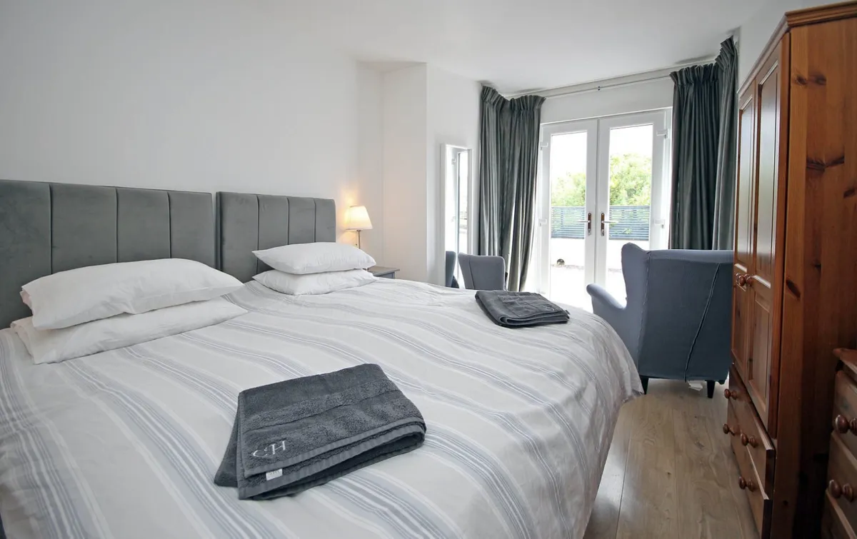 Cambrian Terrace, Criccieth, Gwynedd, LL52