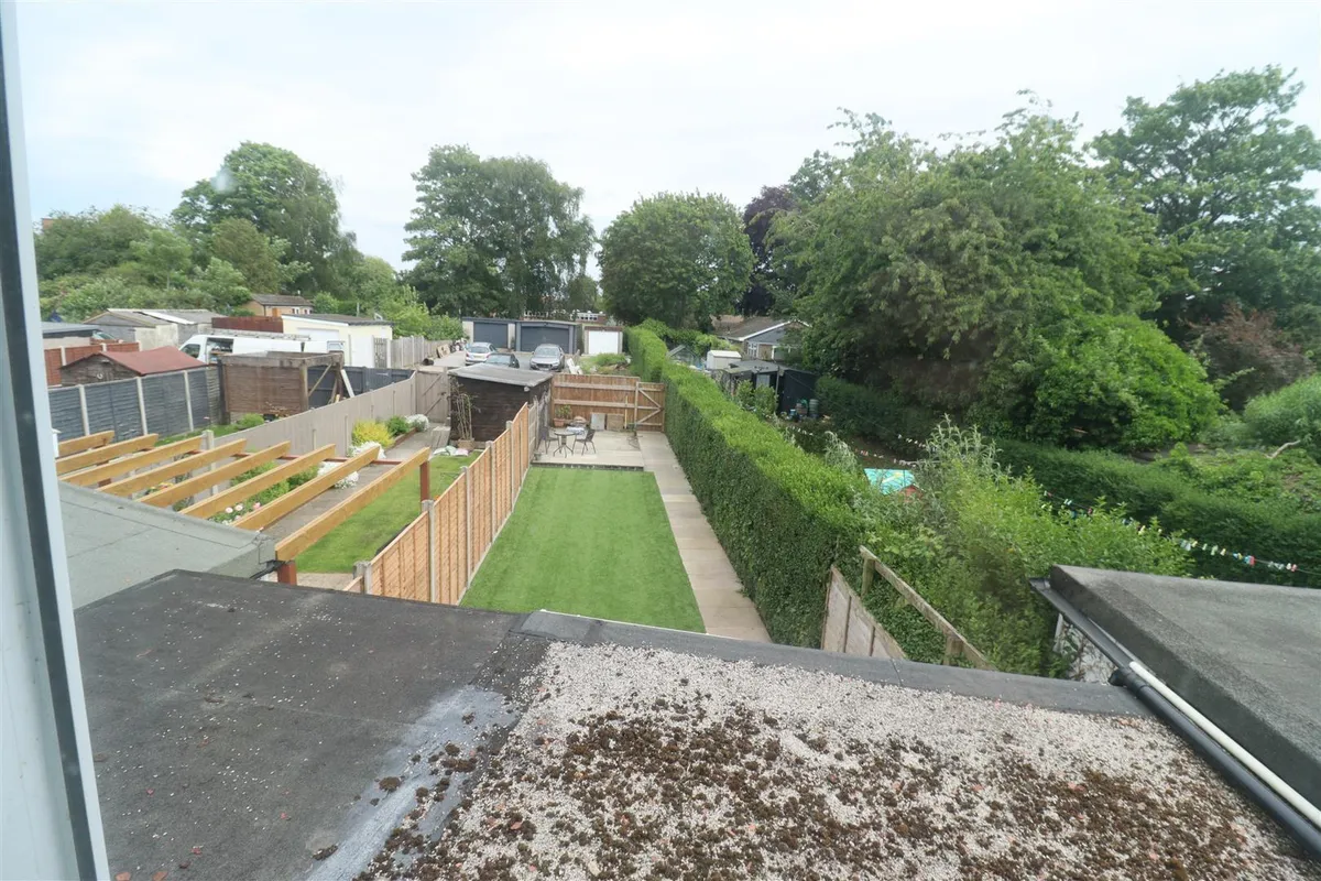 Elloughton Road, Elloughton