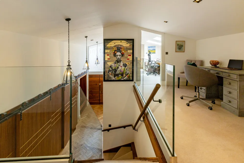 Deerlands Lane, Dunsfold, GU8 photo 10