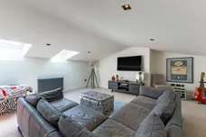 Deerlands Lane, Dunsfold, GU8 photo 11