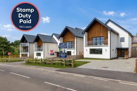 The Furlongs, Epsom Lane North, Tadworth, KT20