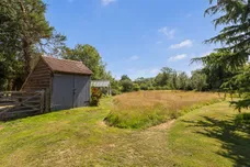 Rusper Road, Ifield, RH11 photo 37