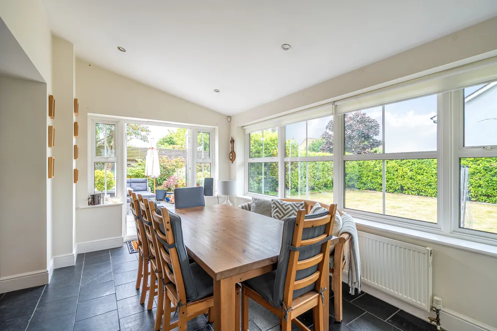 Barnett Wood Lane, Ashtead, KT21 photo 8