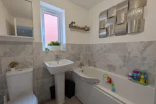 Clos Y Cornicyll, Llanilid, Pontyclun