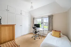 Barnett Wood Lane, Ashtead, KT21 photo 18