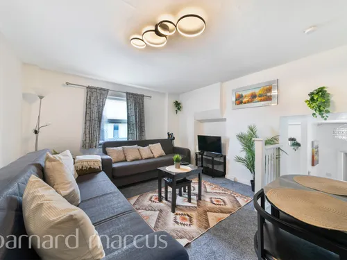 Blenheim Grove, LONDONphoto
