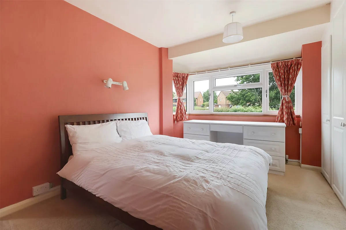 Dovers Green Road, Reigate, Surrey, RH2