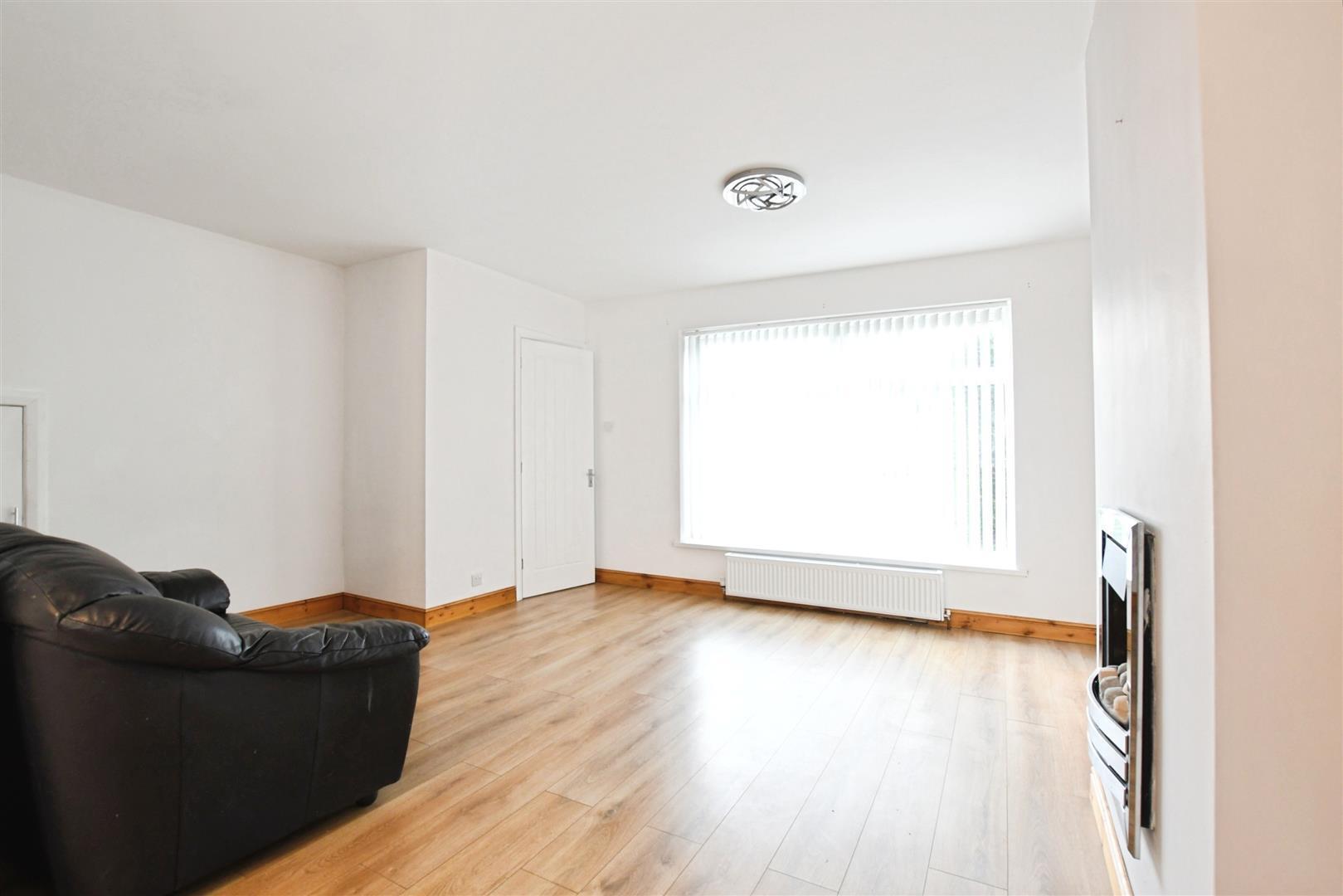 Tarran Avenue, Hull Image 6
