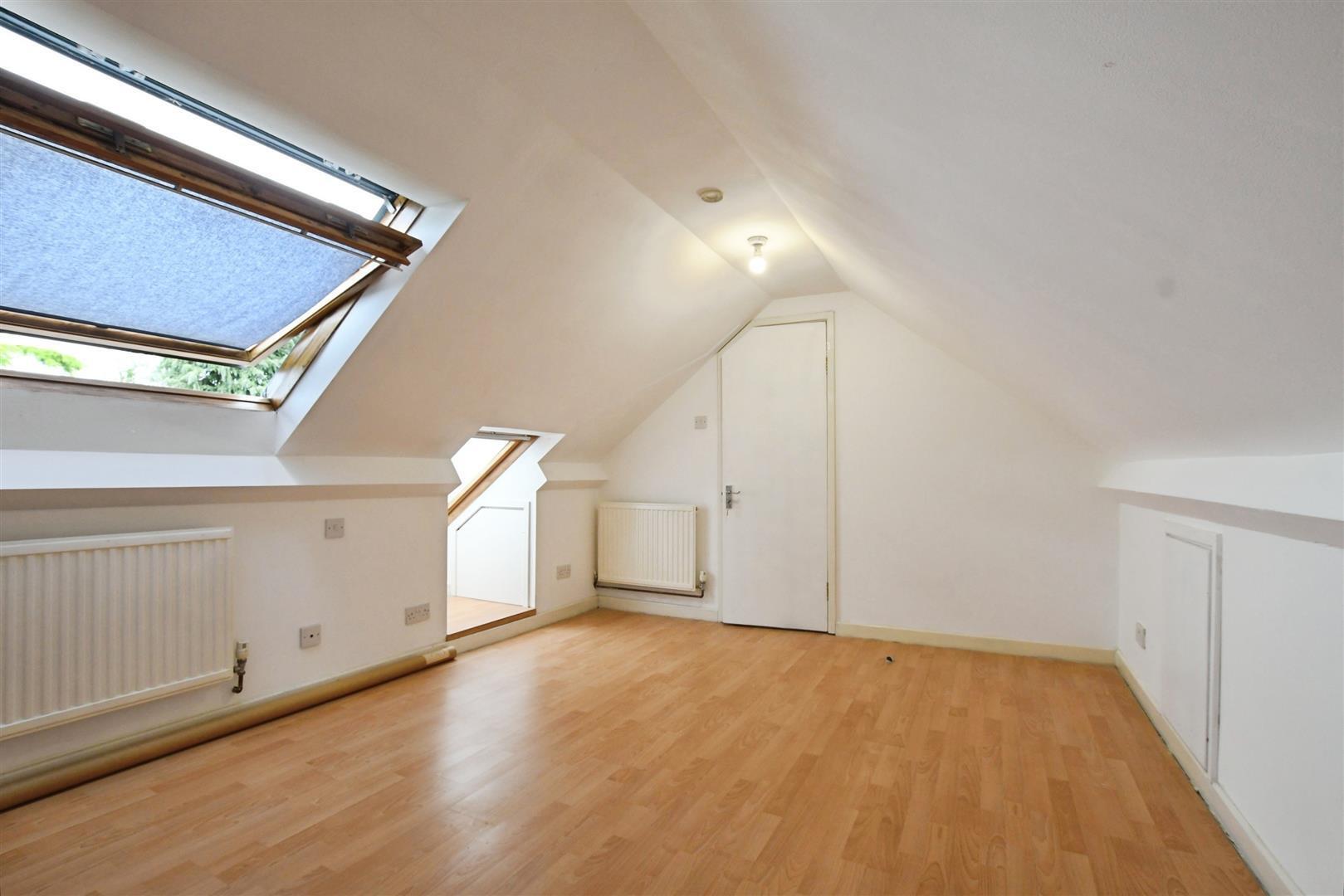 Tarran Avenue, Hull Image 17