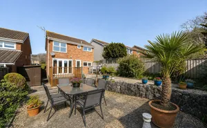 Drake Avenue, Teignmouth, Devon, TQ14 photo
