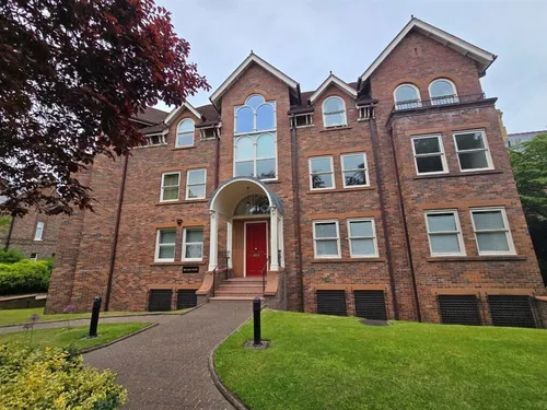 Hawthorn Lane, WILMSLOWphoto