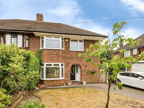 Hag Hill Lane, Taplow, Maidenheadphoto