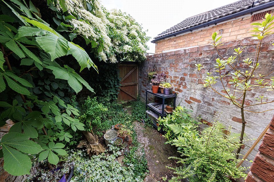 Farm Road, Oldbury, West Midlands, B68 Image 15