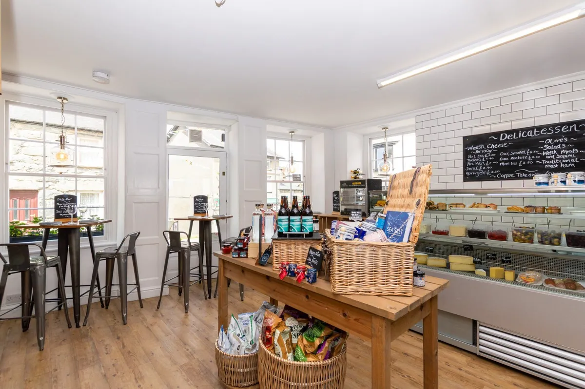 Cambrian House, High Street, Harlech, Gwynedd, LL46