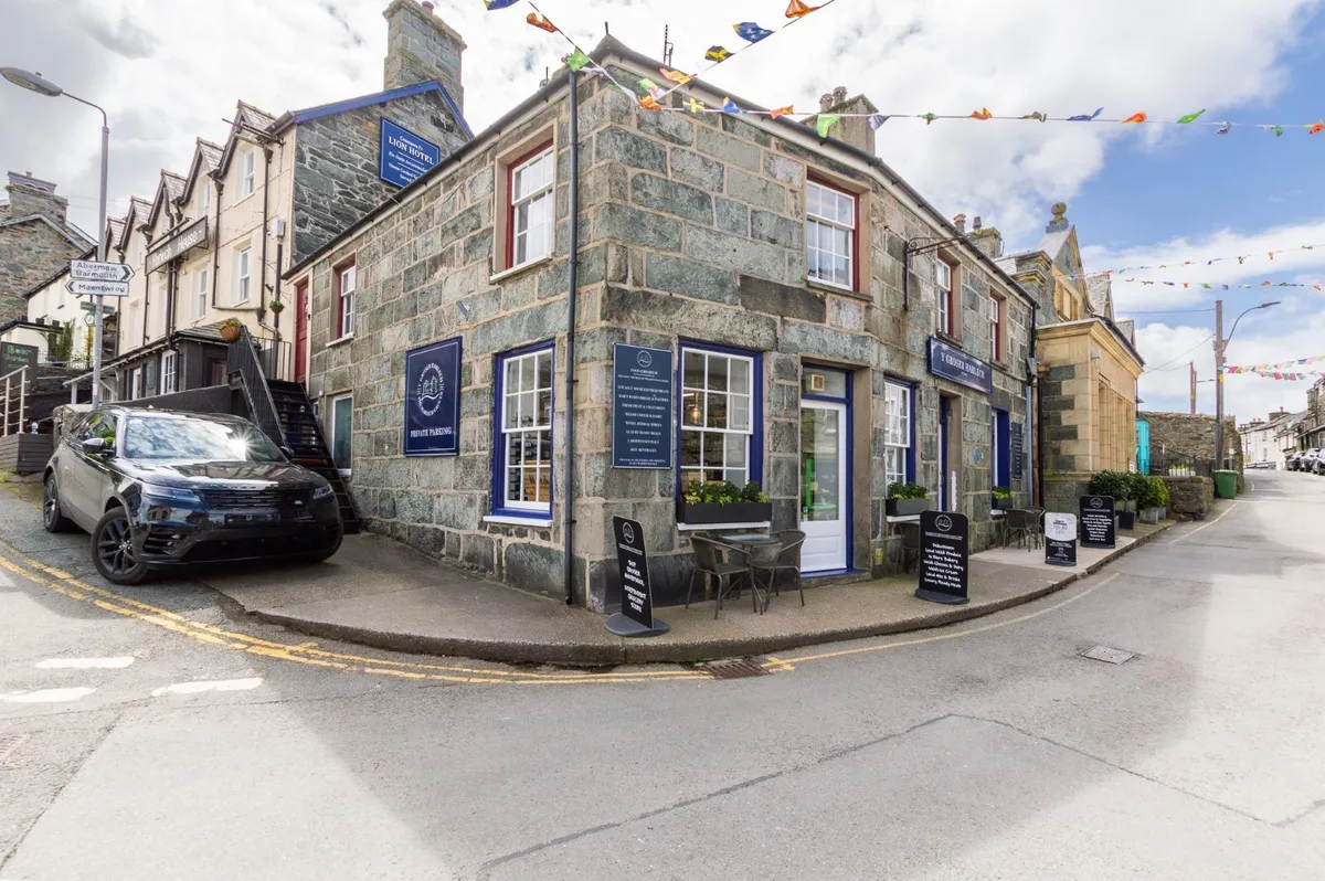 Cambrian House, High Street, Harlech, Gwynedd, LL46