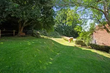Sturt Road, HASLEMERE, GU27 photo 11