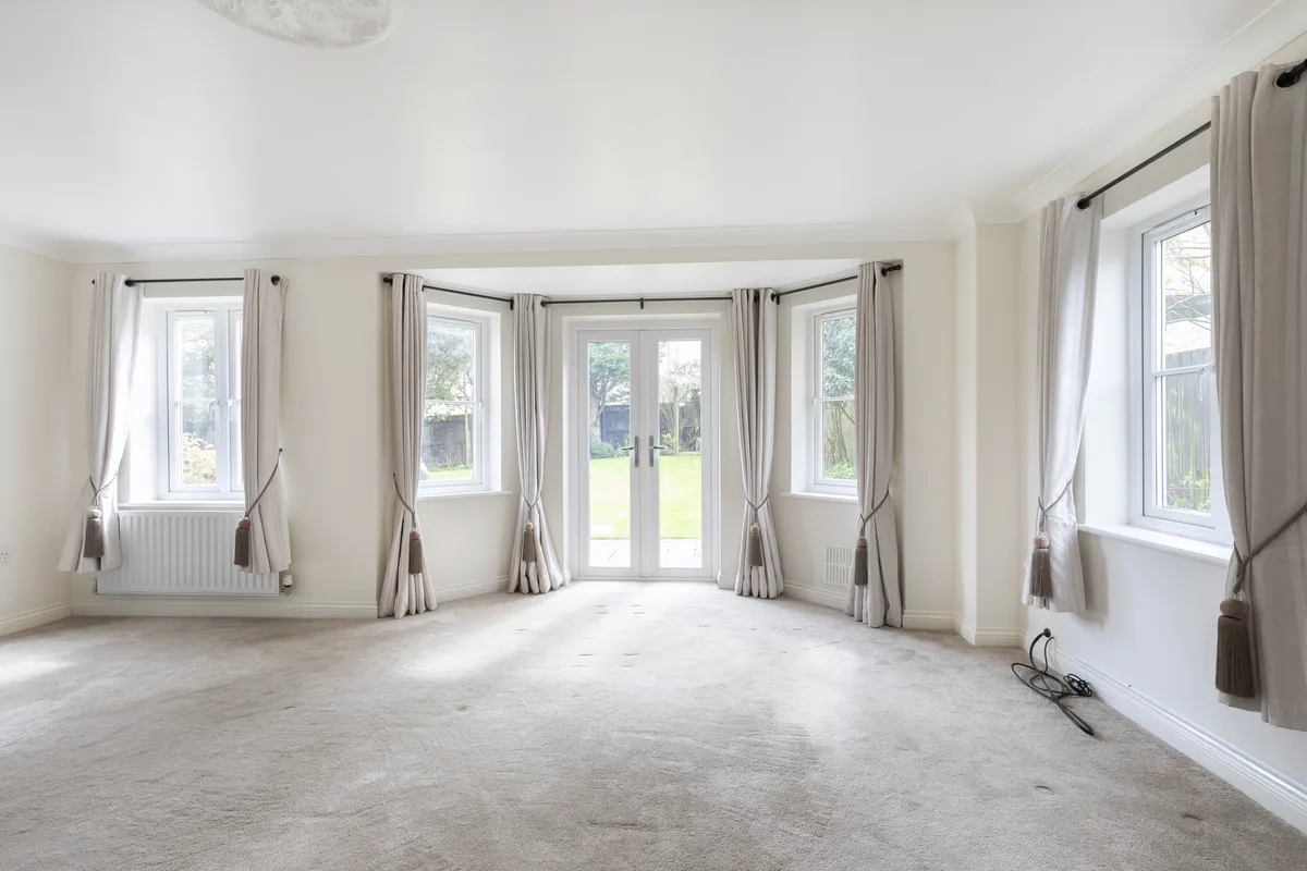 Smith Barry Road, Upper Rissington, Cheltenham, Gloucestershire, GL54