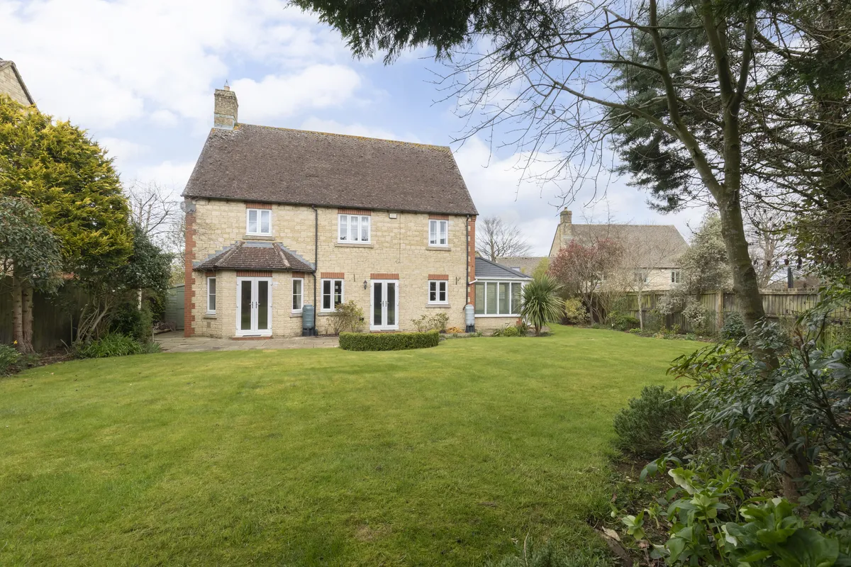 Smith Barry Road, Upper Rissington, Cheltenham, Gloucestershire, GL54
