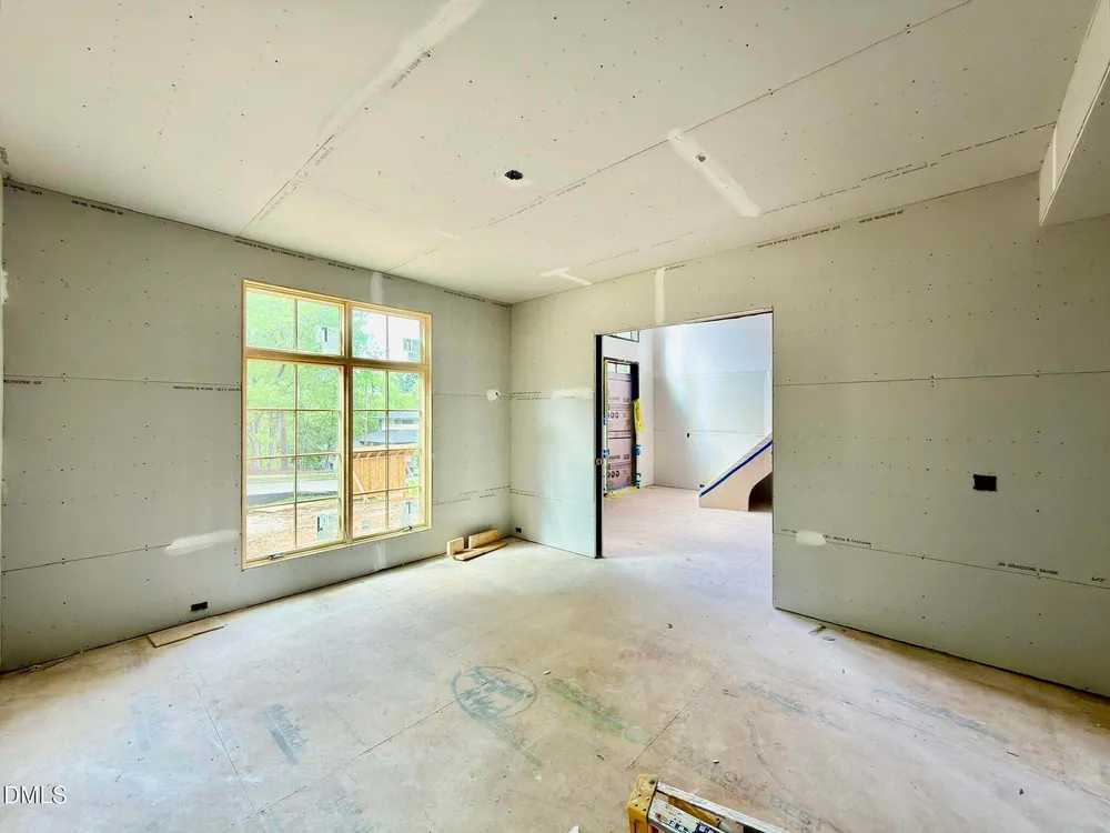 7136 N Ridge Dr, Raleigh, NC 27615