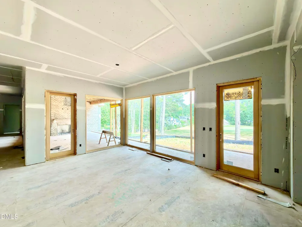 7136 N Ridge Dr, Raleigh, NC 27615