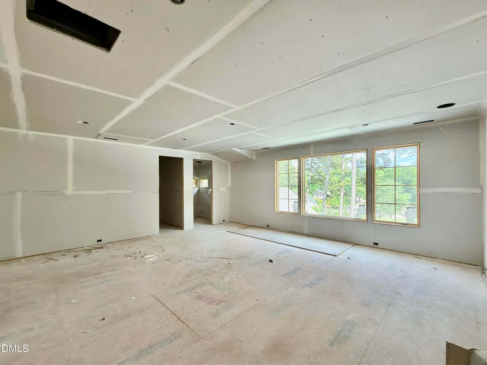 7136 N Ridge Dr, Raleigh, NC 27615