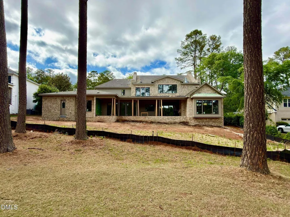 7136 N Ridge Dr, Raleigh, NC 27615