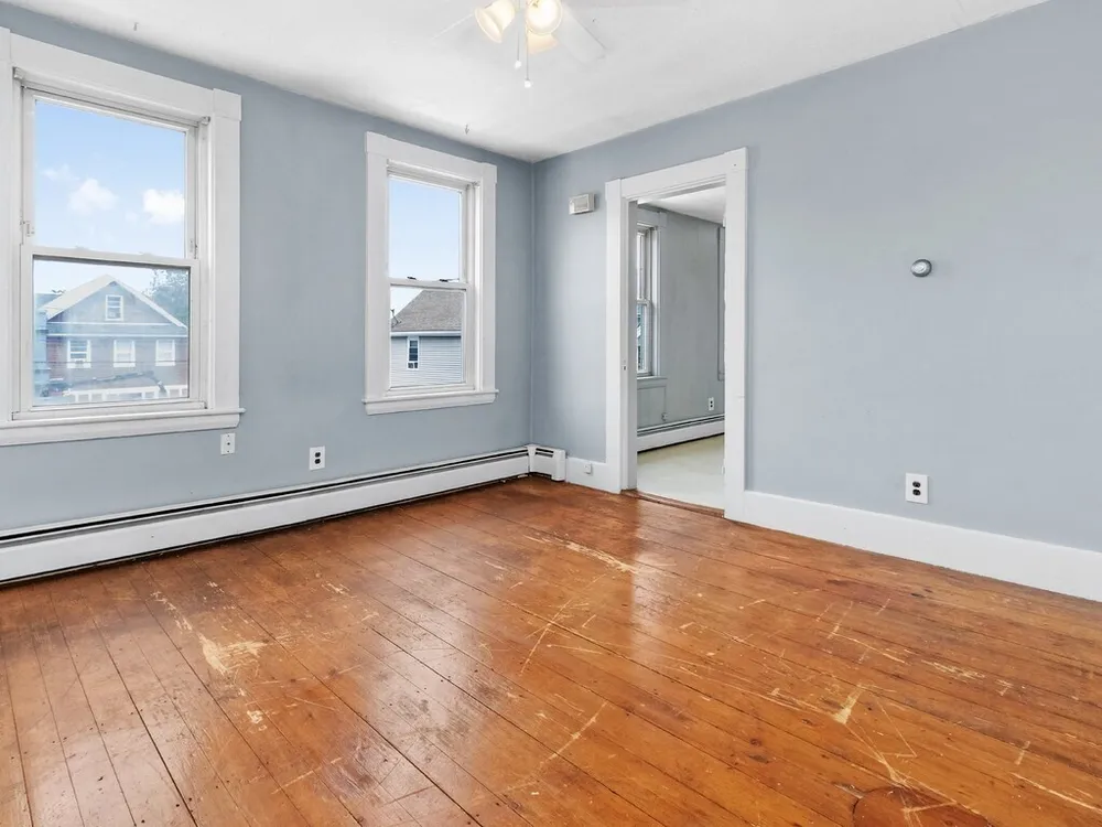 102-104 Harvard St, Waltham, MA 02453