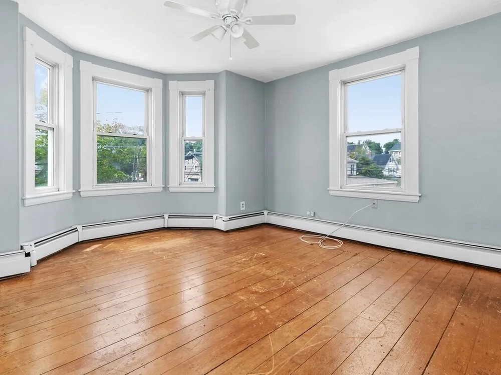 102-104 Harvard St, Waltham, MA 02453