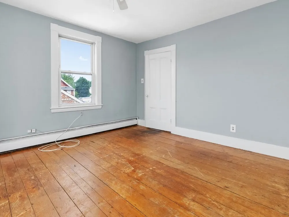 102-104 Harvard St, Waltham, MA 02453