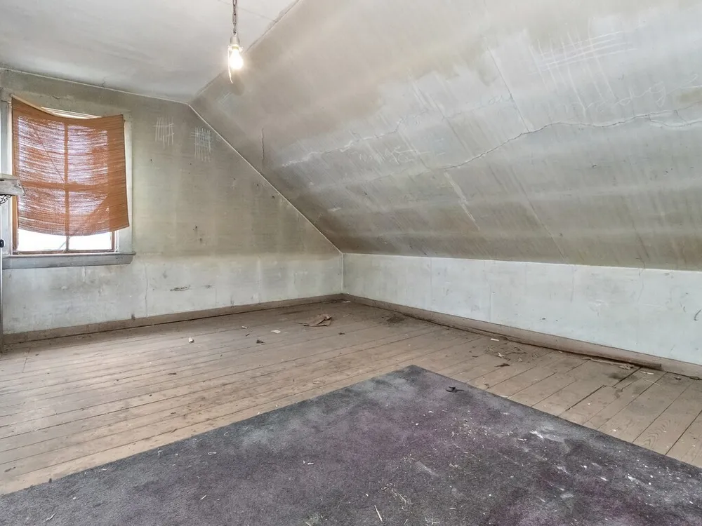 102-104 Harvard St, Waltham, MA 02453