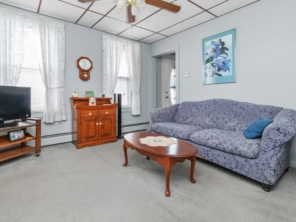 102-104 Harvard St, Waltham, MA 02453