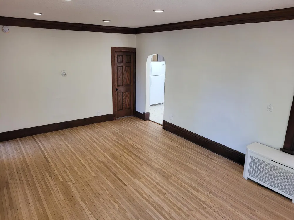 416 Daly St, St Paul, MN 55102-3532