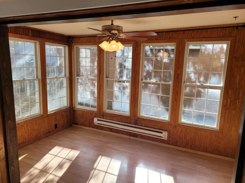 416 Daly St, St Paul, MN 55102-3532
