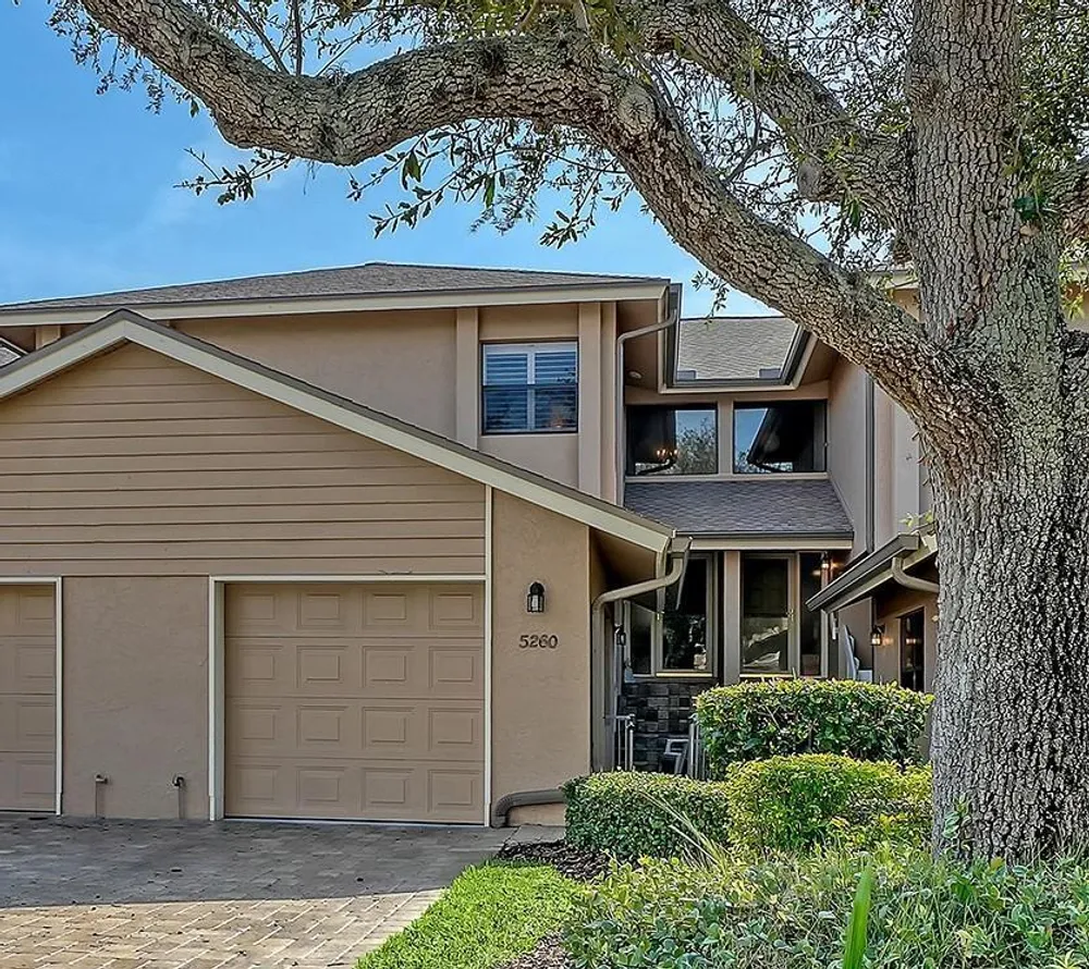 5260 Heron Way, Sarasota, FL 34231
