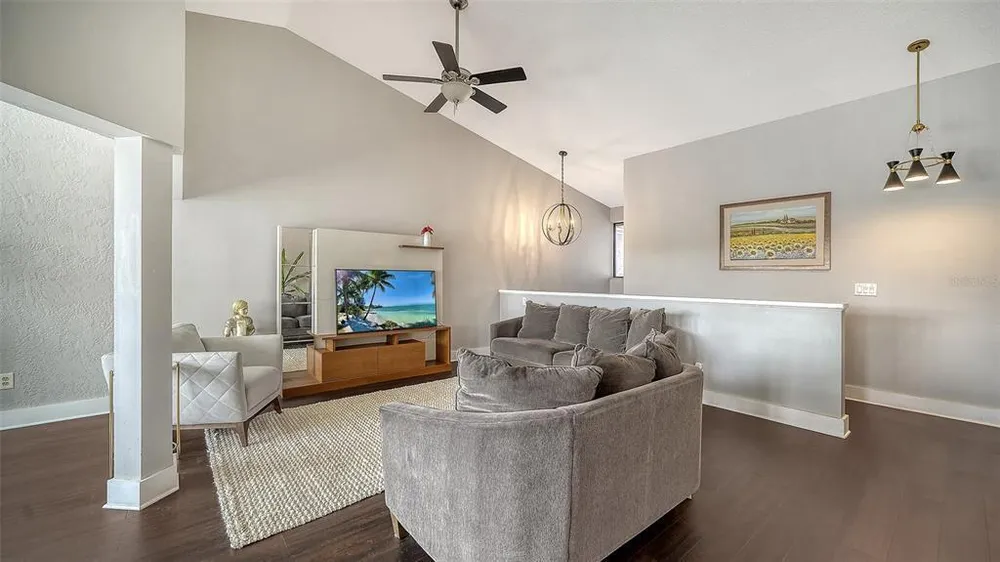5260 Heron Way, Sarasota, FL 34231