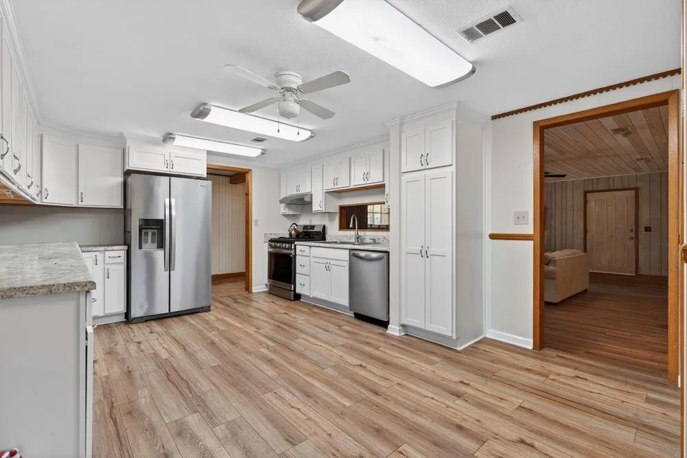112 Berger Pl NE, Fort Walton Beach, FL 32548