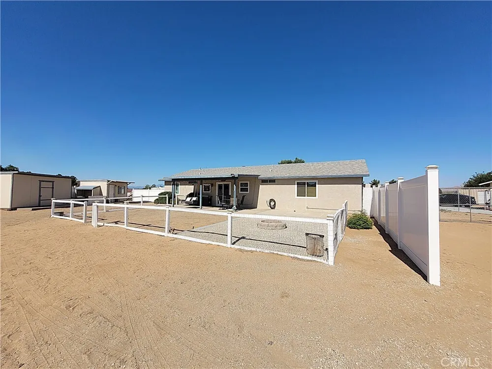 16649 Pauhaska Ct, Apple Valley, CA 92307