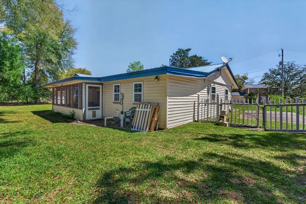 112 Berger Pl NE, Fort Walton Beach, FL 32548