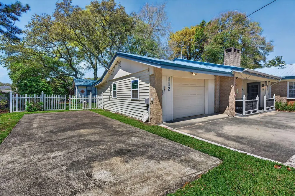 112 Berger Pl NE, Fort Walton Beach, FL 32548