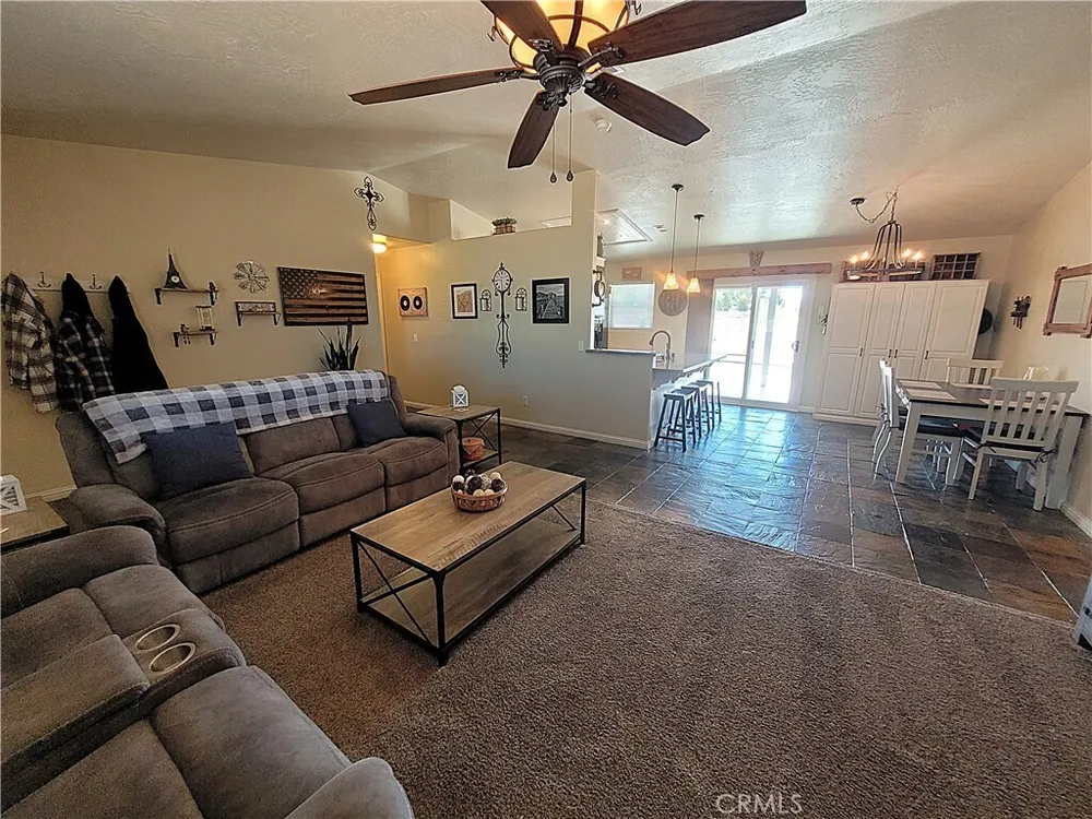 16649 Pauhaska Ct, Apple Valley, CA 92307