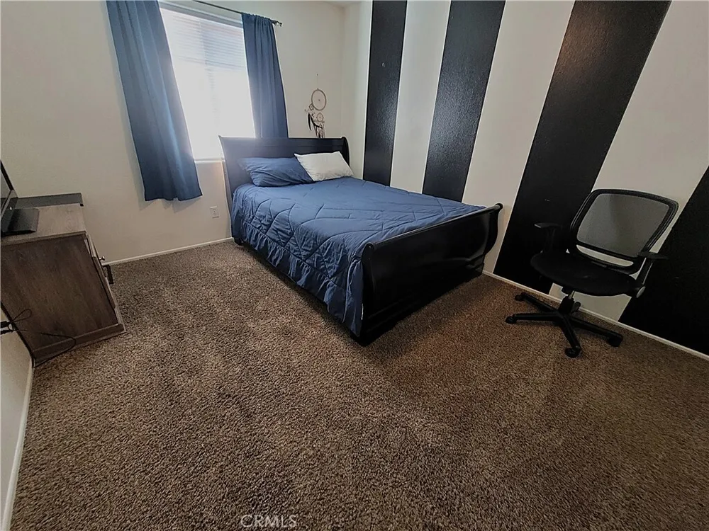 16649 Pauhaska Ct, Apple Valley, CA 92307